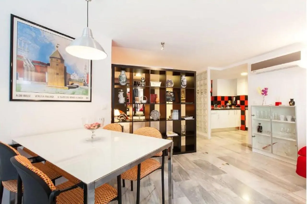 Apartamento Azahar 세비야 0*,  스페인